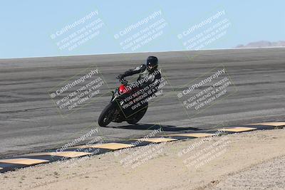 media/Oct-13-2025-Moto Forza (Mon) [[a66d839500]]/4-C Group/Session 2 (Bowl)/